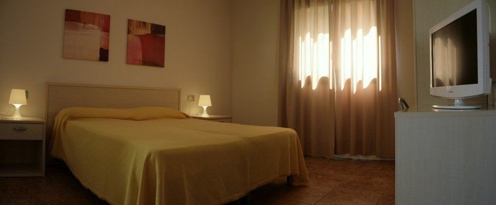 Villaggio Mithos Misano Adriatico Exterior photo